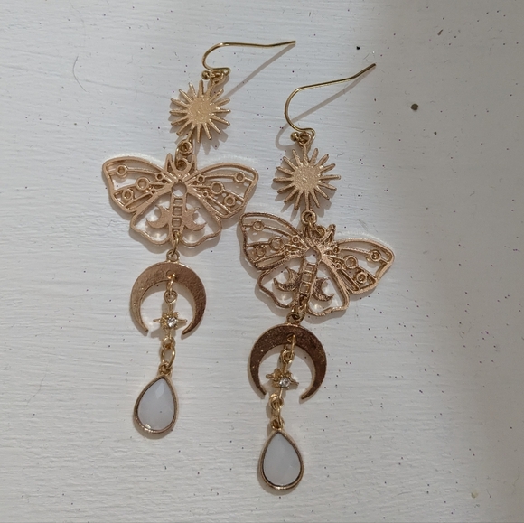 celestial moth earrings - Picture 2 of 2